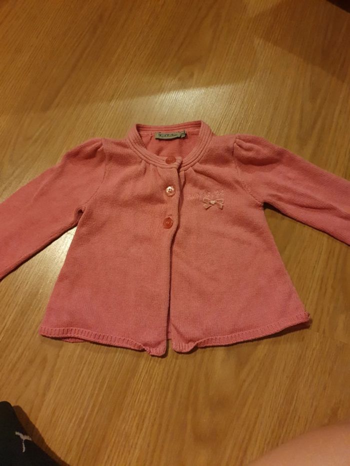 gilet tape a l oeil rose 18 mois