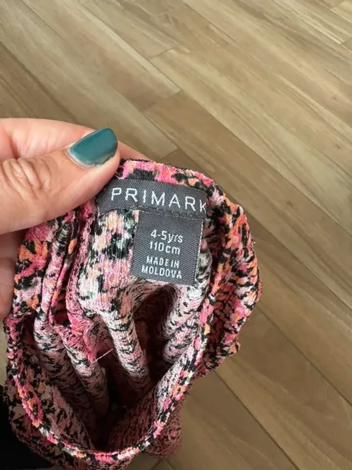 Robe fluide fleuries primark 5 ans - photo numéro 4
