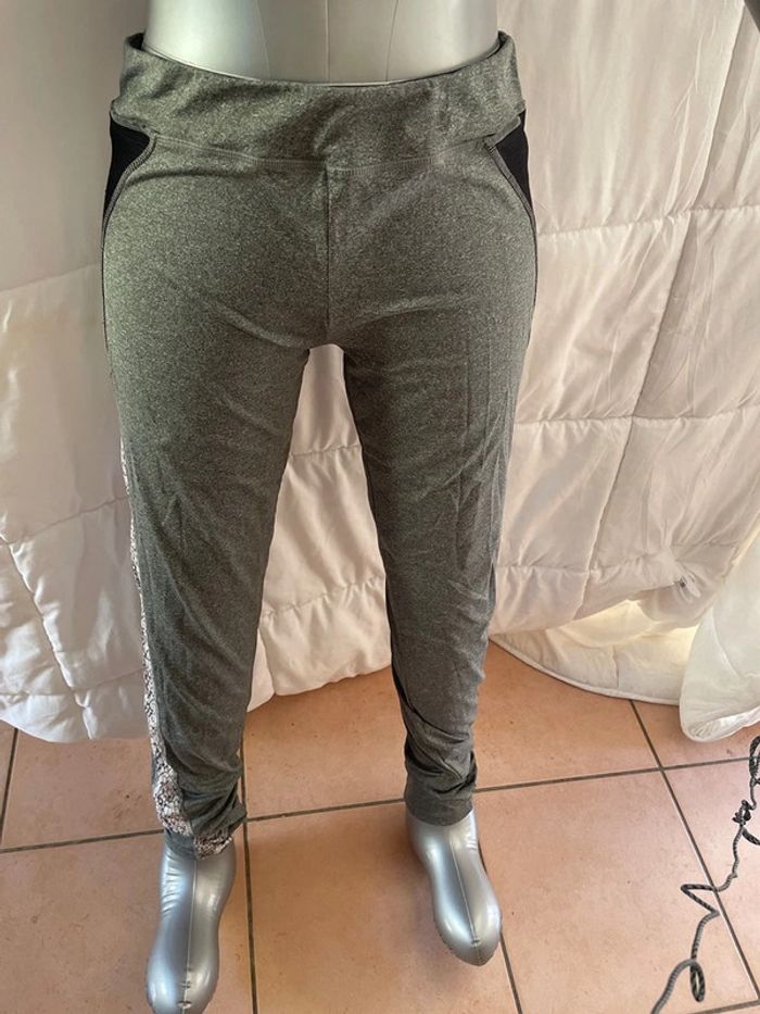 Autre pantalon sans marque gris taille 42