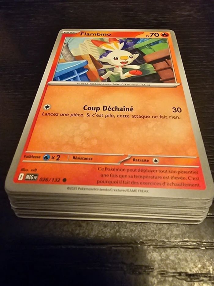 30 cartes Pokémon Méga-Évolution