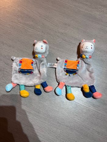 Lot 2 doudous lama simba toys neufs sans étiquettes