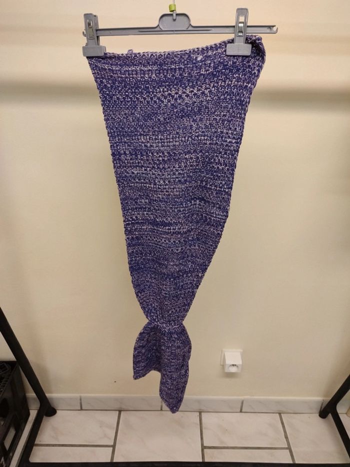 Couverture Queue de sirène mauve pour enfants.