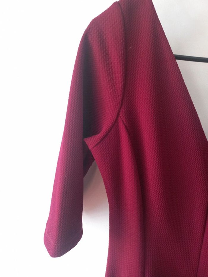 Robe patineuse bordeau décolleté en V - photo numéro 6