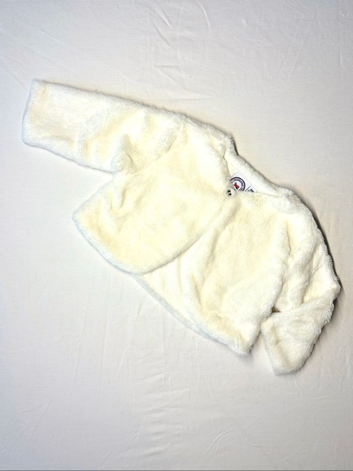 Boléro fausse fourrure blanche – La Compagnie des Petits – 6 mois (67 cm)