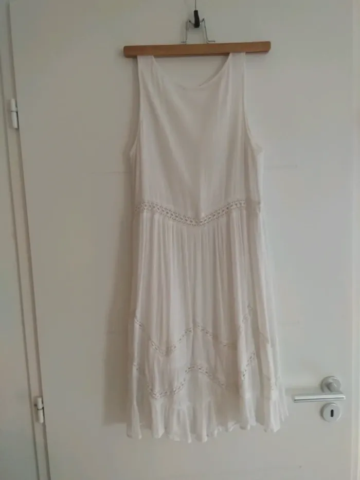 Robe blanche - photo numéro 2