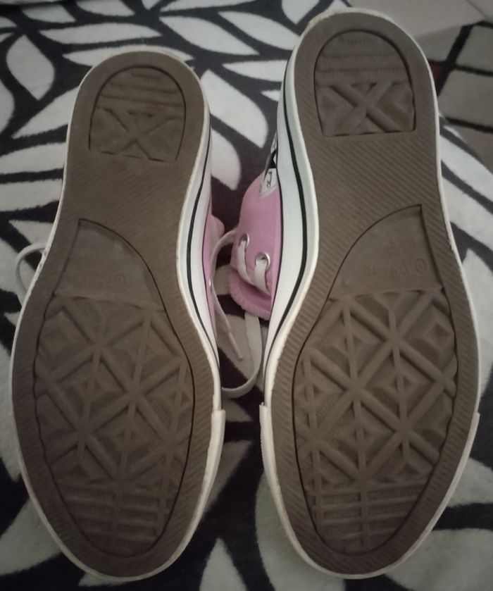 Baskets "Converse Chuck Taylor All Star" neuves - photo numéro 10