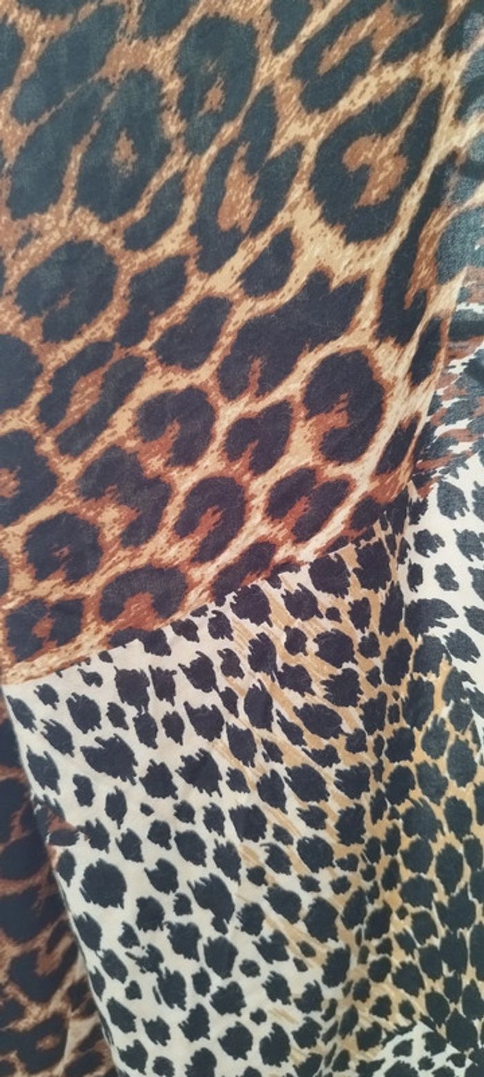 Chemisier Léopard Neuf. Taille unique. Fabriqué en France - photo numéro 9