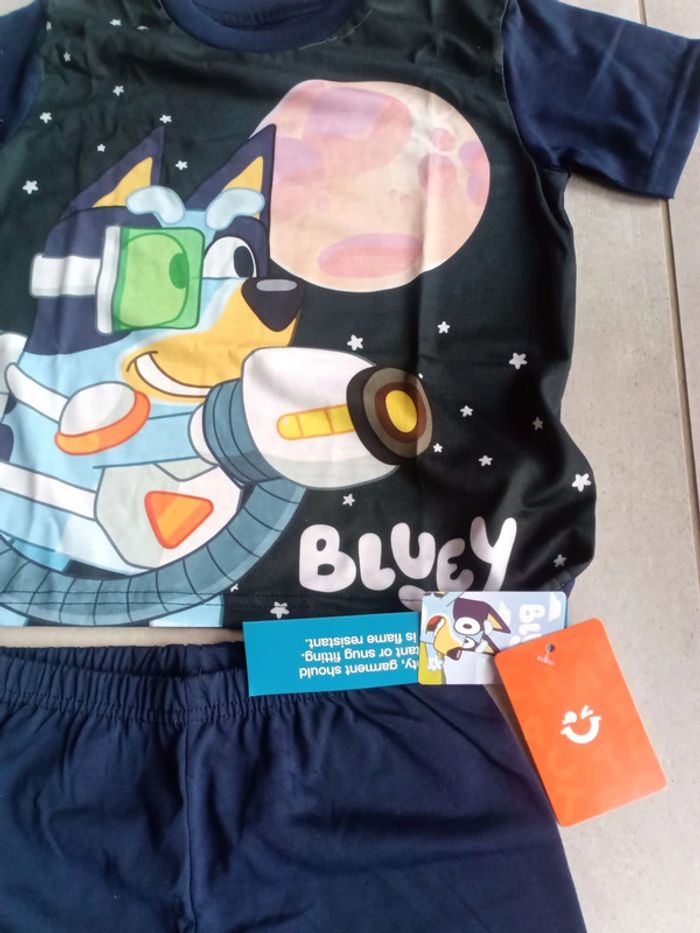 Pyjama Bluey 5/6 ans - photo numéro 2
