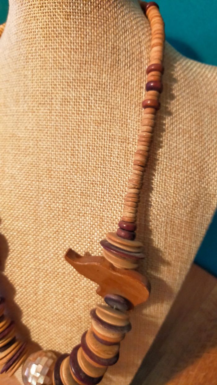 Collier vintage bois & nacre - Éléphants sculptés - Collection Terres d’Ailleurs - photo numéro 13