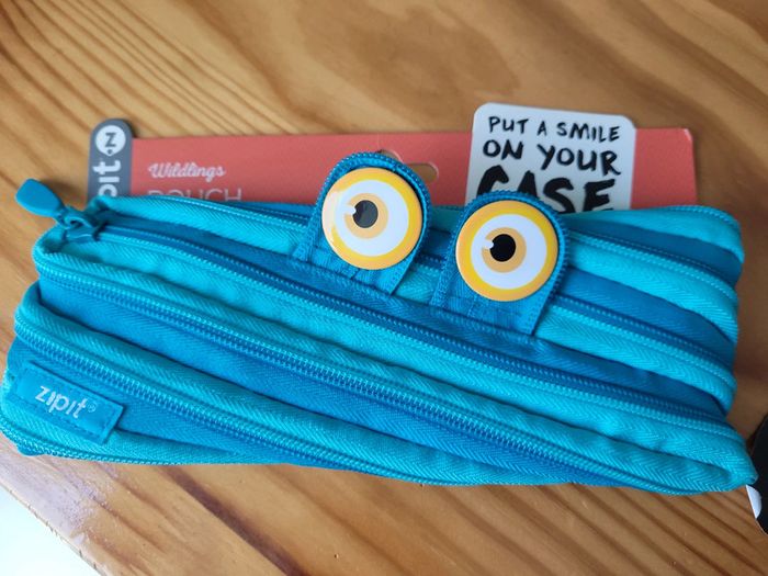 trousse rigolote entièrement zippée