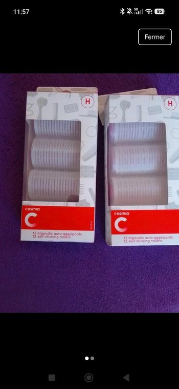 Boîtes de bigoudis neufs 