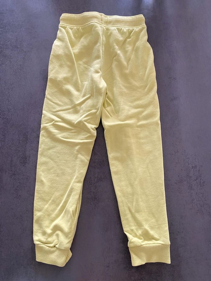 Pantalon de jogging jaune Kiabi taille 6 ans - photo numéro 2