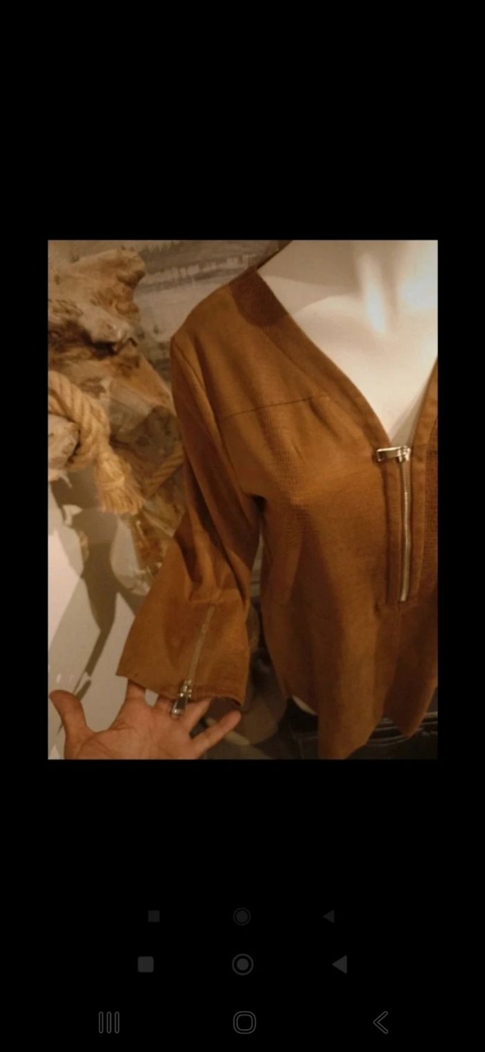 Belle blouse longue Allyson taille 40 - photo numéro 3