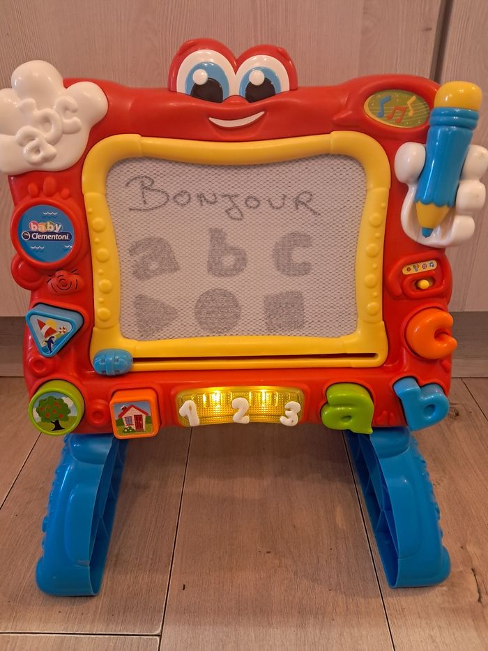 Martin mon tableau à dessin