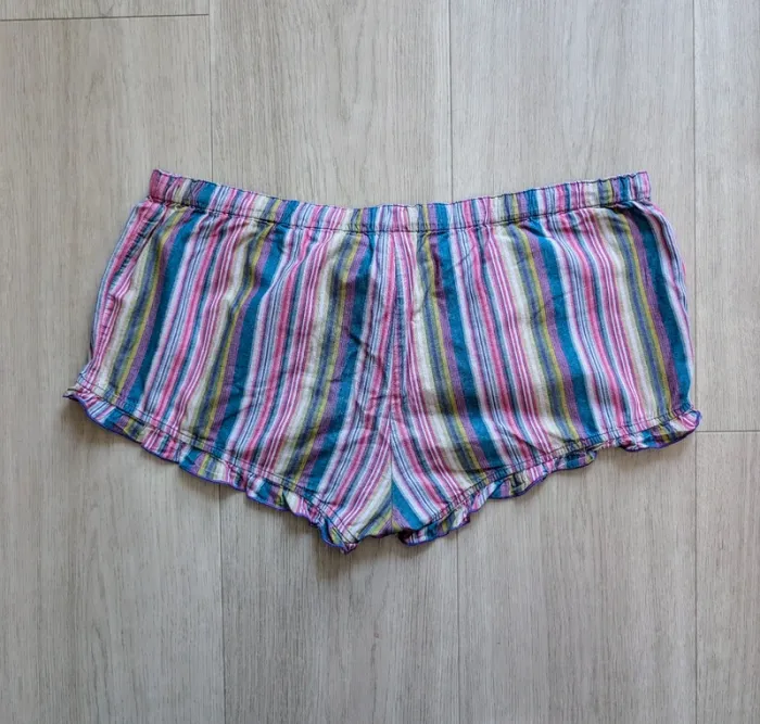 Short pyjama de nuit - photo numéro 3