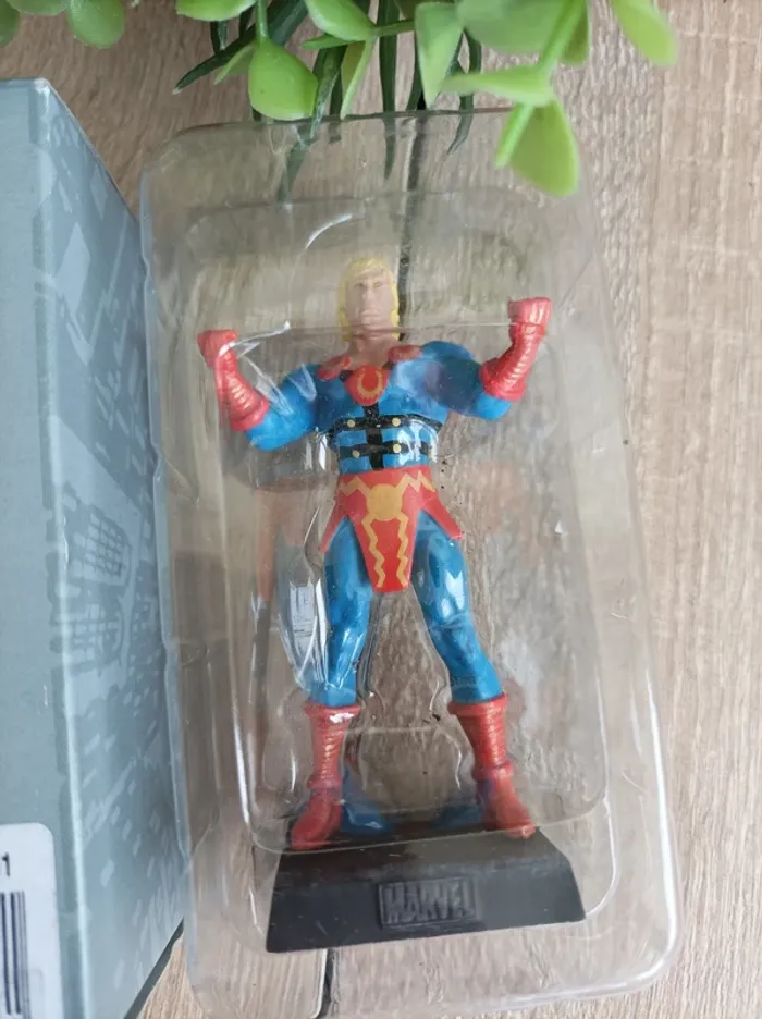 Figurine Marvel Ikaris Eaglemoss Super Héros - photo numéro 2
