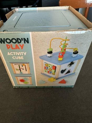 Mini cube d’activité