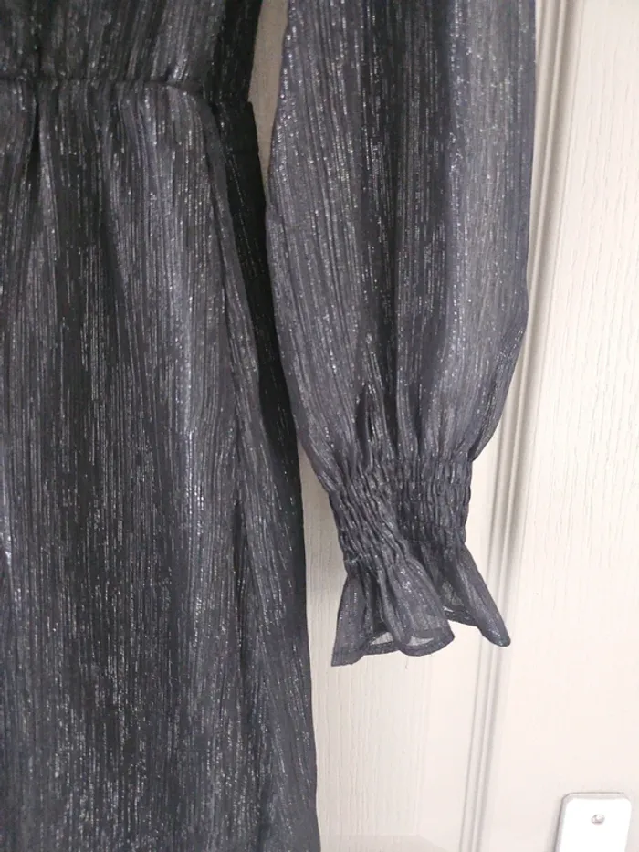 Robe noire brillante - photo numéro 4
