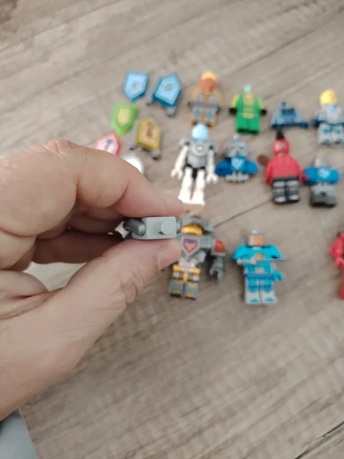 Lot vrac lego nexo knights figurines accessoires - photo numéro 6