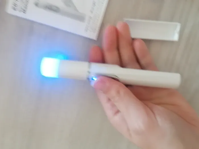 Stylo lumière bleu - photo numéro 5
