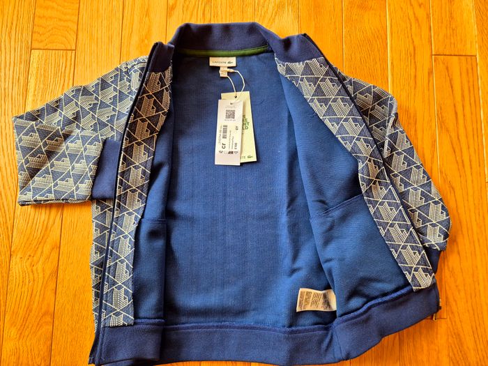 Veste Enfant "Lacoste" Monogramme Taille 6 ans neuf sous blister 100 % coton organique. - photo numéro 4