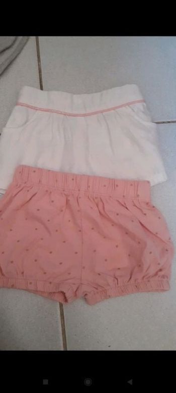 #kytie3moisfille. Lot de 2 shorts taille 3 mois