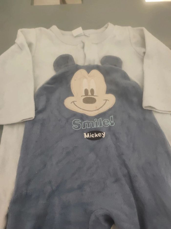 Pijama mickey 18 Mois - photo numéro 2