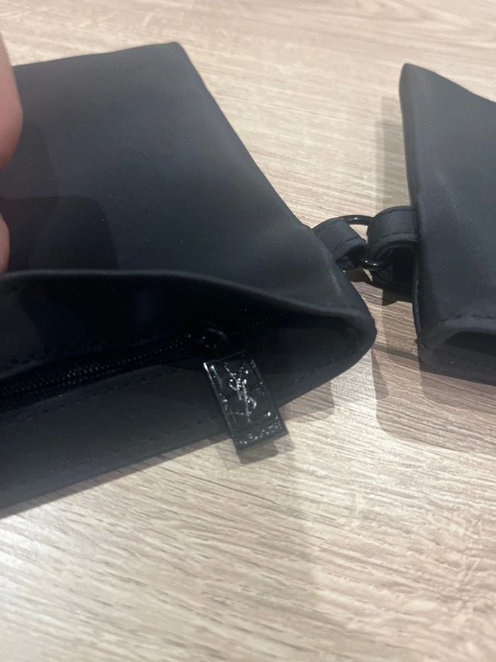Double pochette détachable noire Yves saint Laurent neuve - photo numéro 4