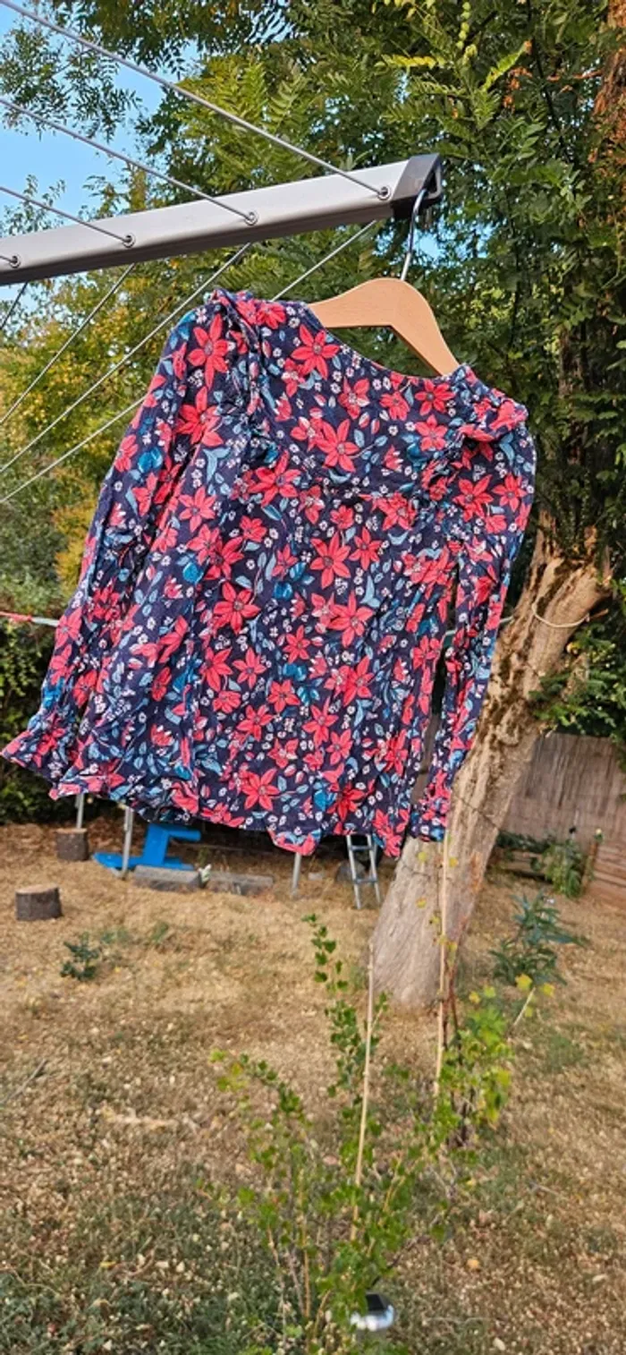 Blouse 6 ans fleurie - photo numéro 2
