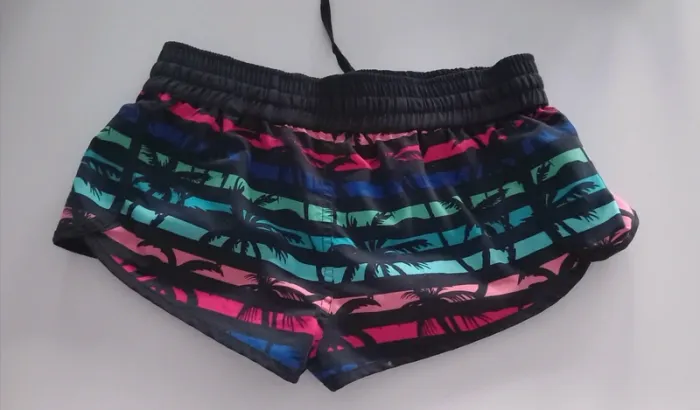 Magnifique petit short Undiz - photo numéro 6