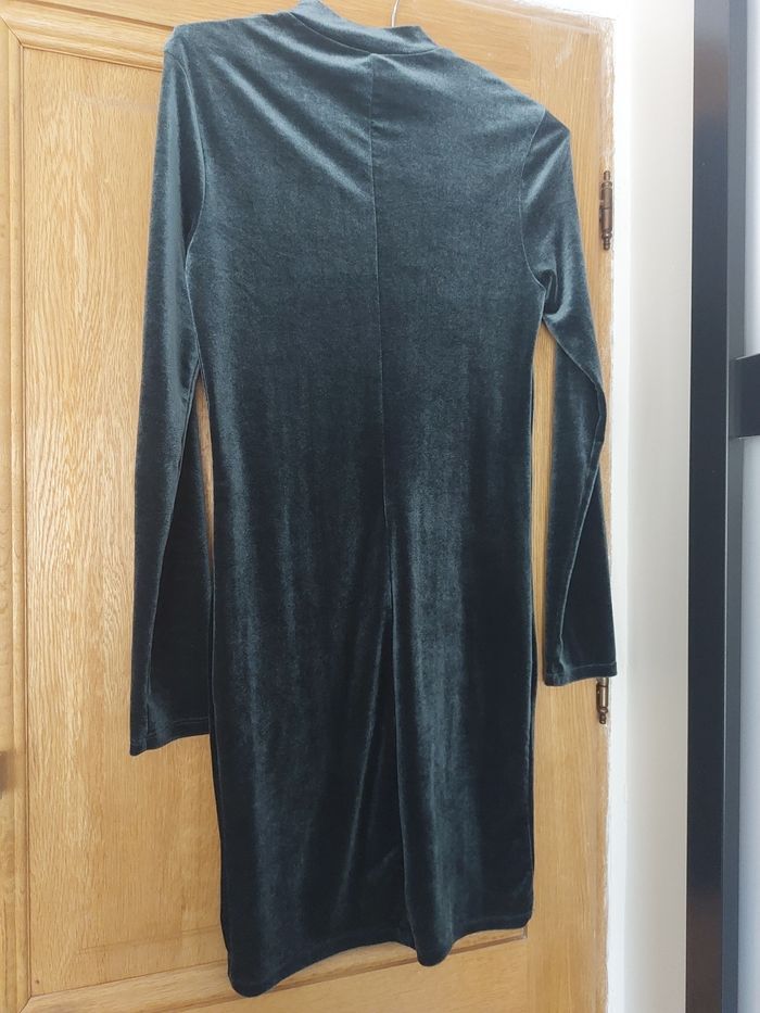 Robe velours - photo numéro 2