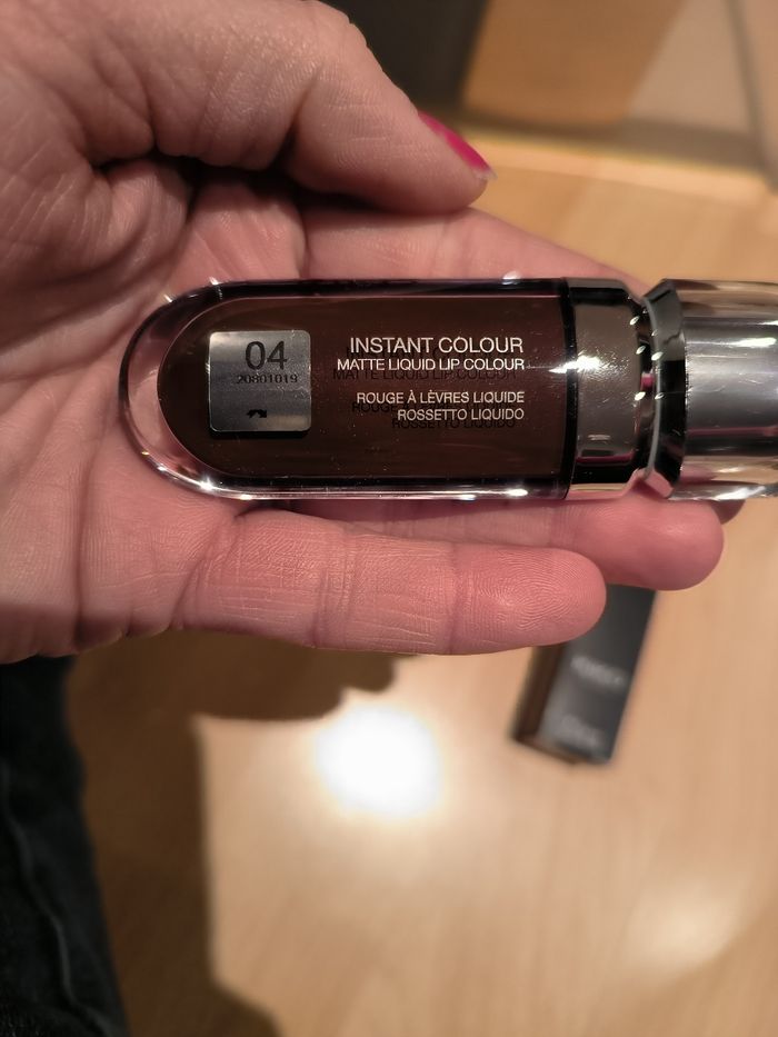 Rouge à lèvres liquide fini mat 6,5ml Kiko 04 - photo numéro 3