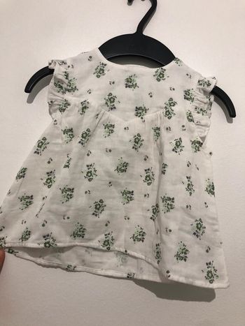 Blouse blanche fleurie en gaze de coton bio Petit Bateau 18 mois