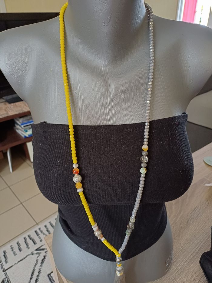Collier estival avec Pompon - photo numéro 2