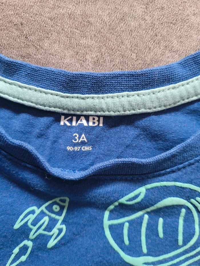T-shirt taille 3 ans - photo numéro 2