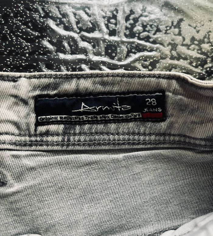 Jean gris / Taille 38 - photo numéro 4