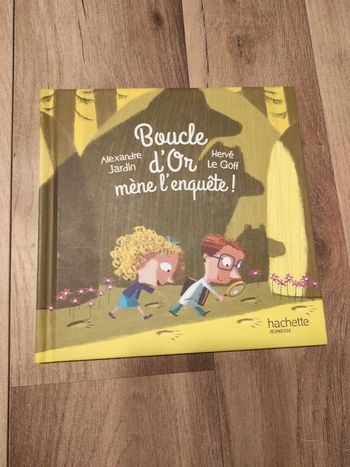 Livre : Boucle d'Or mène l'enquête !
