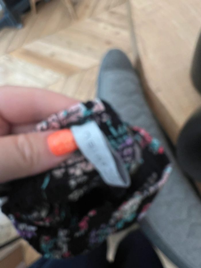 Robe longue amisu new yorker taille S 36 Combishort combinaison short été cape noire à fleurs - photo numéro 10