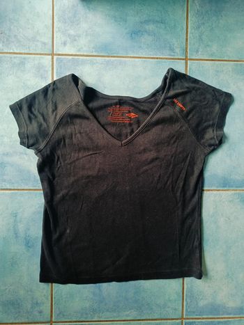 Tee shirt noir col V lee cooper