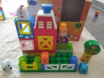 Ma ferme musicale en blocs à construire