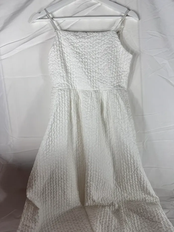 Robe longue blanche YesStyle