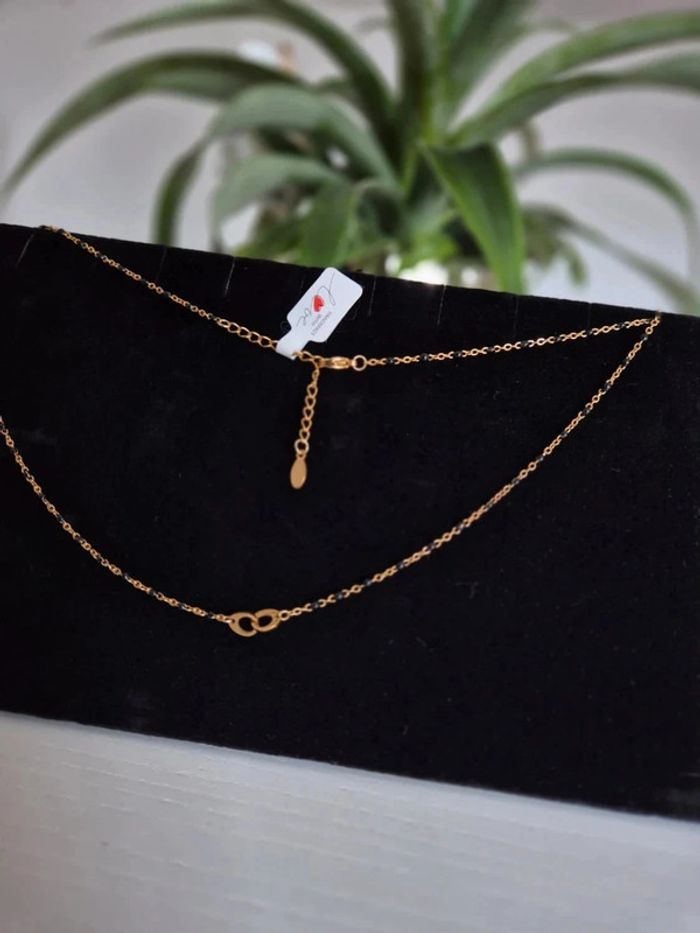 Collier long ajustable dorée en acier inoxydable perles noires menottes - photo numéro 2