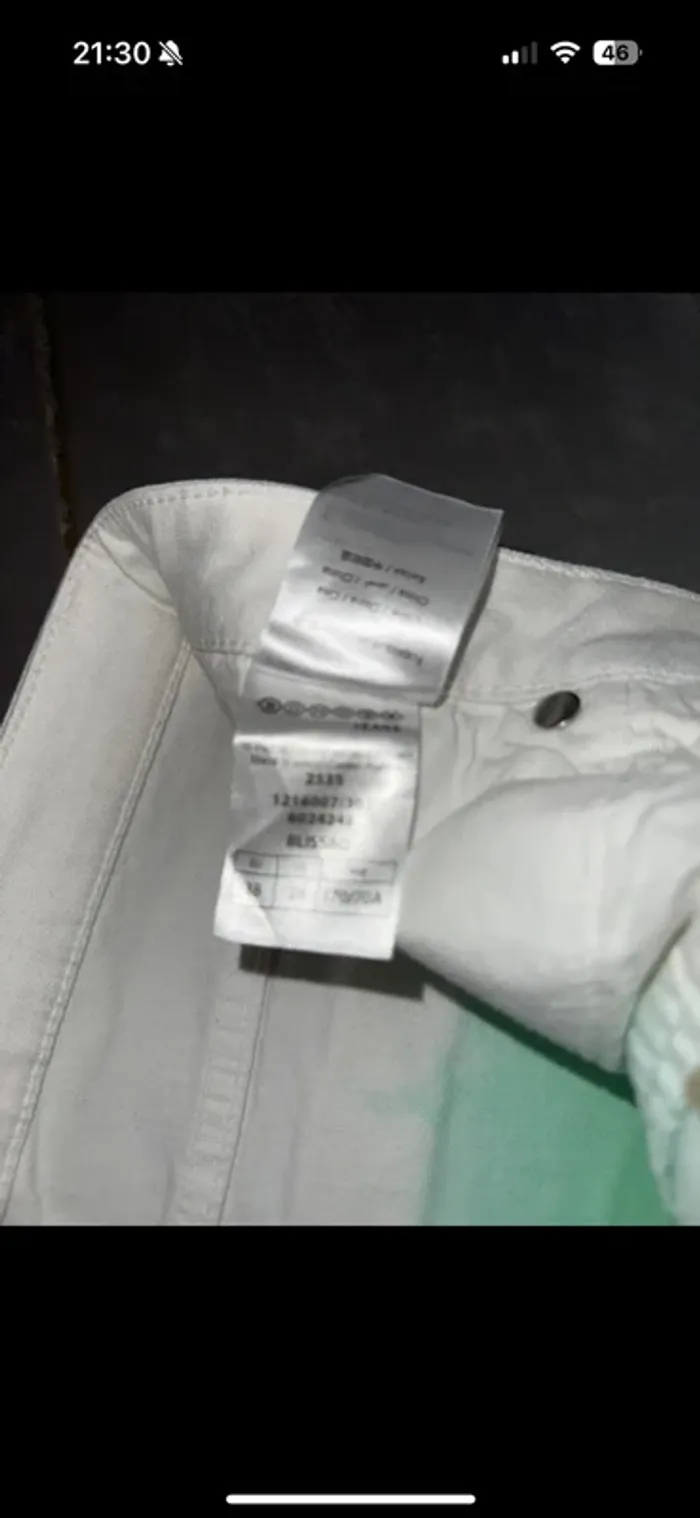 Short vert et blanc en jeans - photo numéro 5