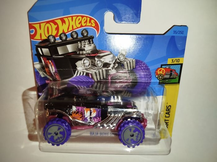Hot Wheels Baja Bone Shaker  2023