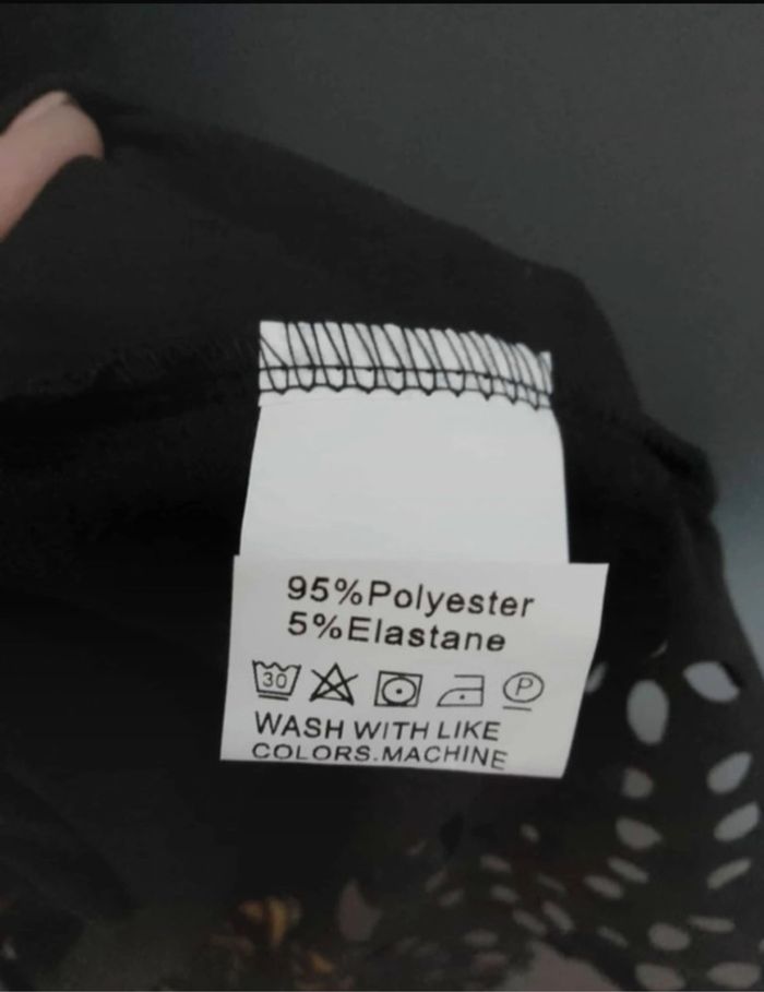 Cardigan Grande Taille 52 – Ouvert Devant, Manches Dentelle & Design Élégant Noir - photo numéro 7