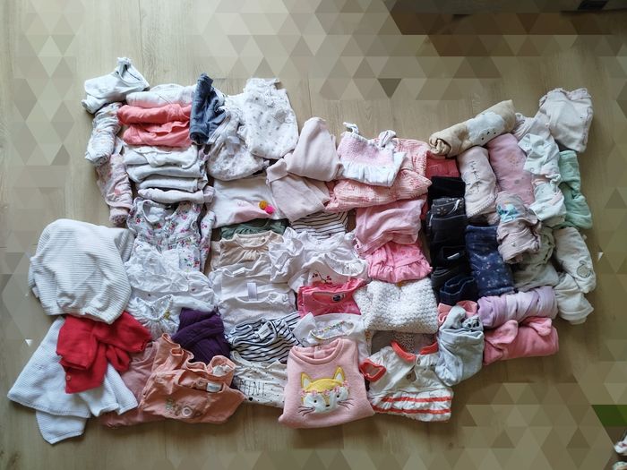 Lot vêtements pour bébé