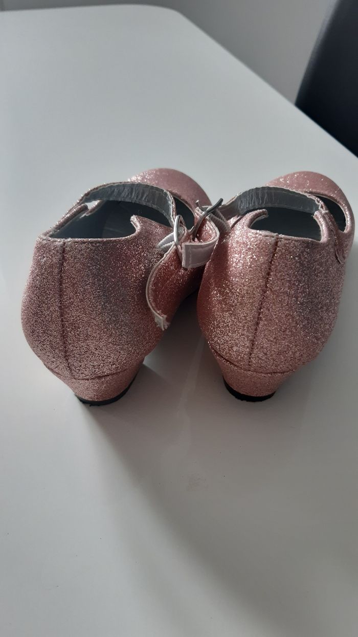 Chaussures cérémonie fille T28 - photo numéro 2
