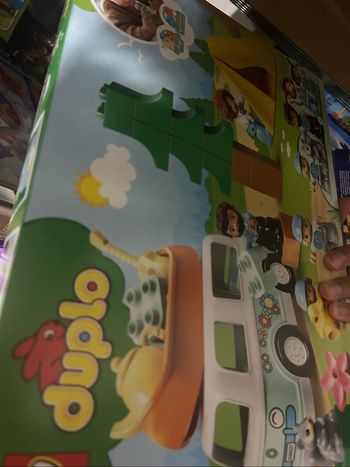 10946 LEGO DUPLO Aventures en camping-car en famille