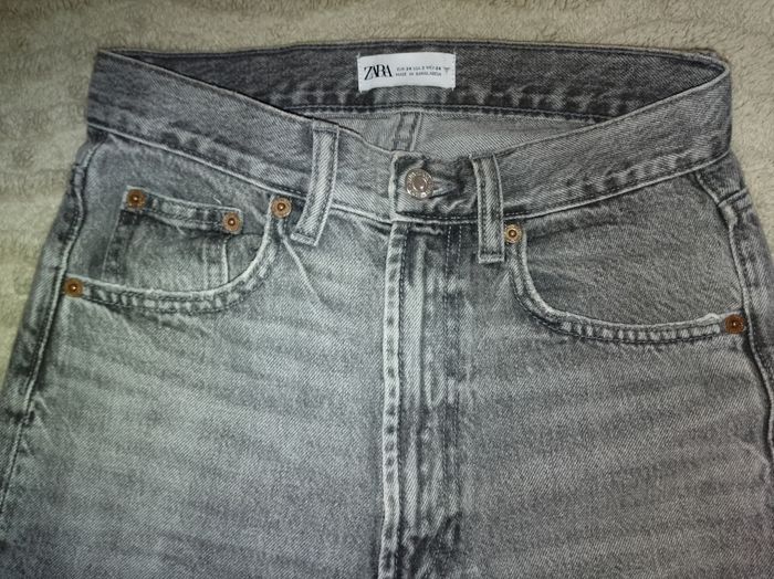 Jean droit Zara - photo numéro 2