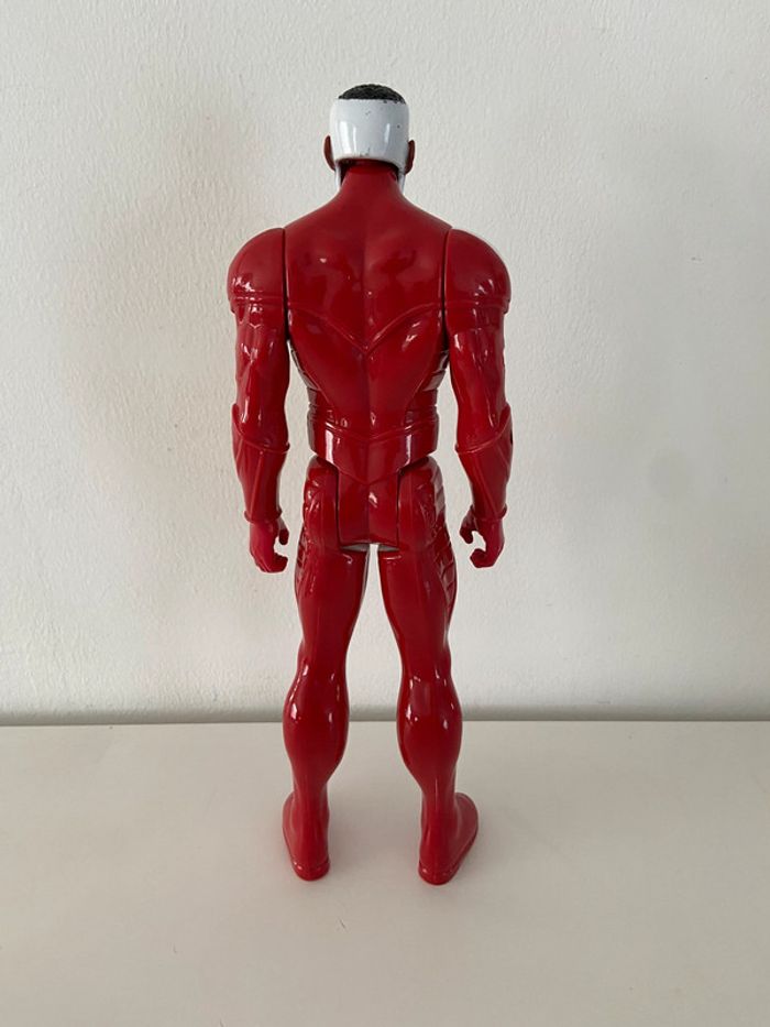 Figurine Marvel Avengers Falcon rouge blanc hasbro 2014 - photo numéro 6